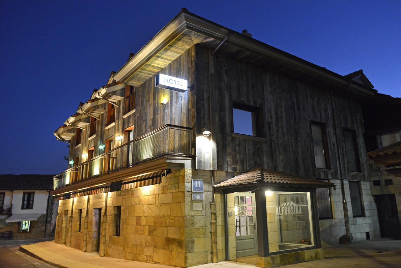 Hotel La Alfonsina Santibanez de Villacarriedo Exterior foto