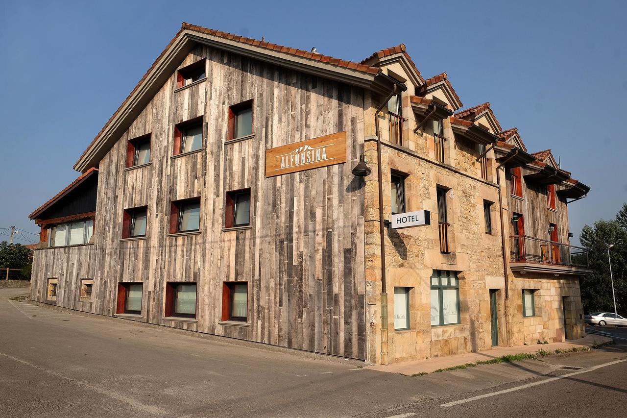 Hotel La Alfonsina Santibanez de Villacarriedo Exterior foto